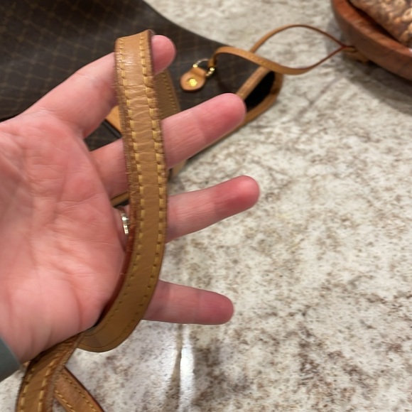 Rioni medium tote - Picture 14 of 16